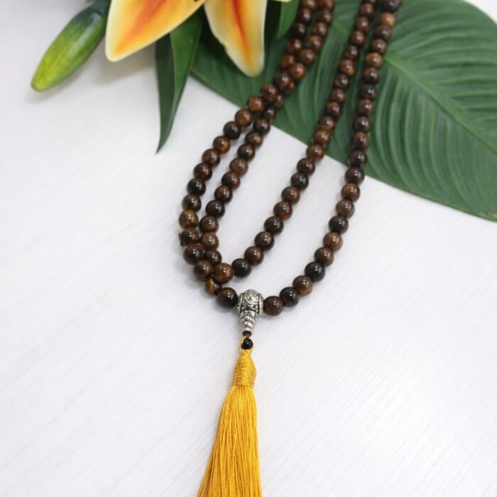 japamala olho de tigre