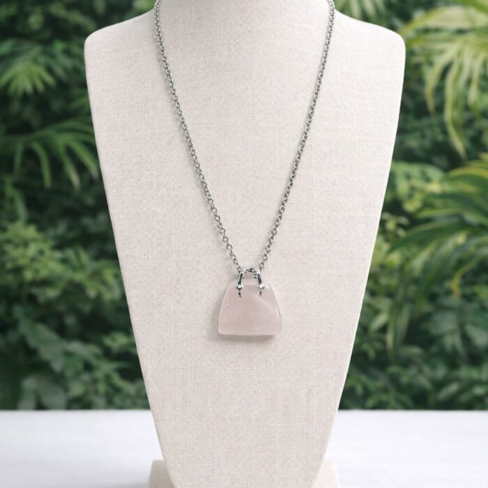 Pingente Bolsinha em Quartzo Rosa