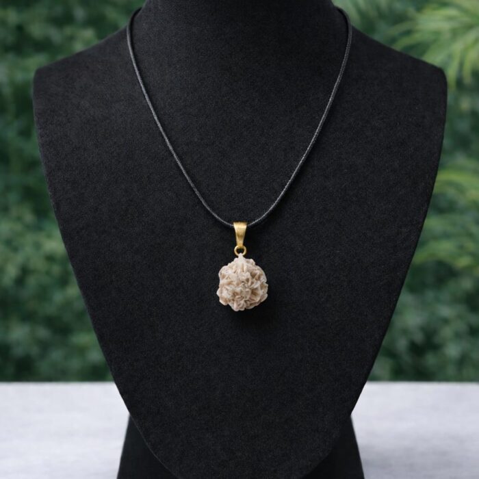 Pingente de Rosa do Deserto