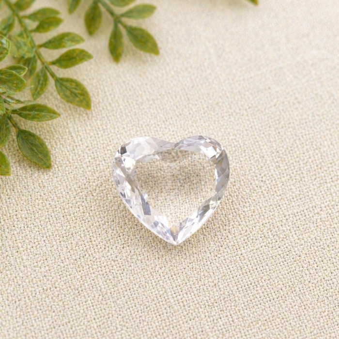 Cristal Facetado -23.4ct 1