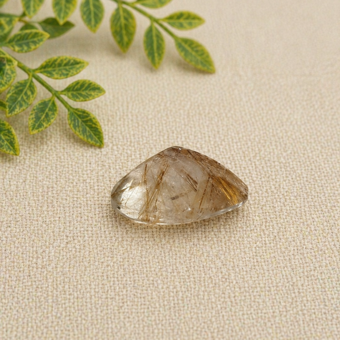 Quartzo Rutilado Facetado - 14.5ct 2