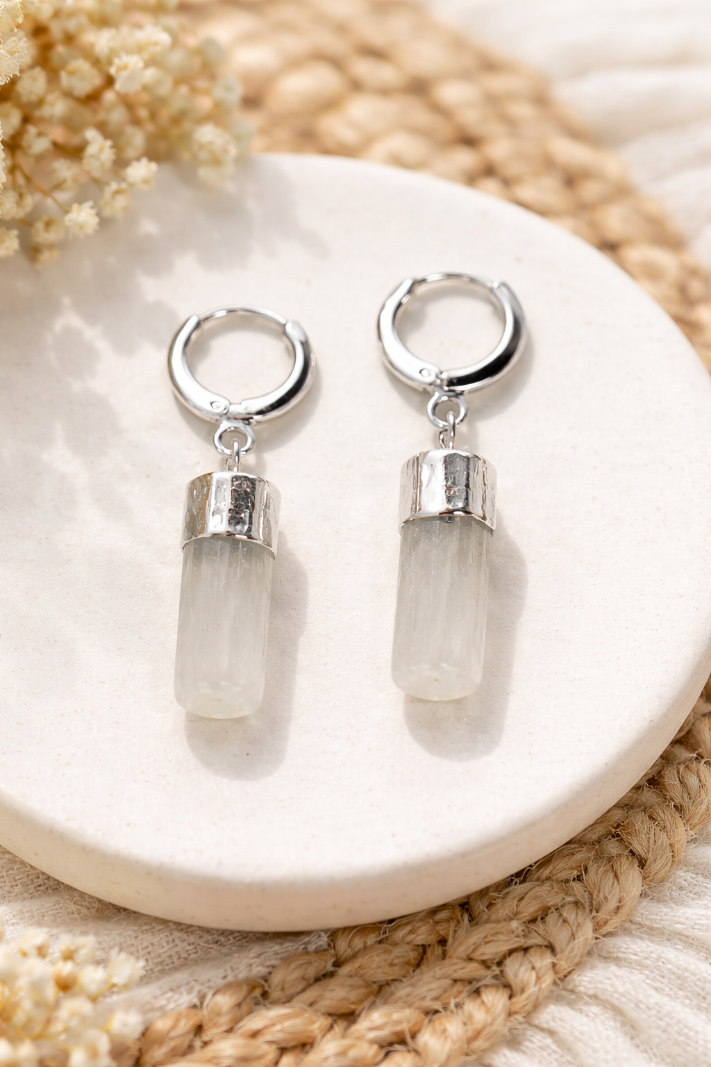 Brinco Argola Selenita - Prateado #1 Brinco Argola Selenita - Prateado #1