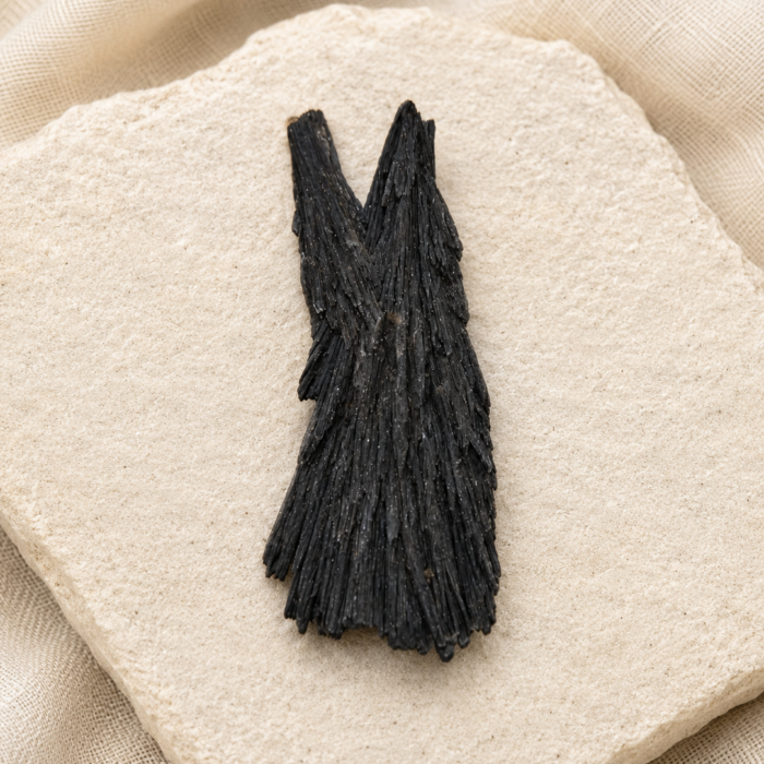 Cianita Negra - 42gr 1 #4
