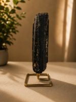Turmalina Negra na Base Dourada - 1,222kg 2
