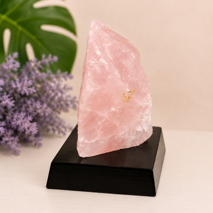 Quartzo Rosa na Base de Madeira - 194gr 2